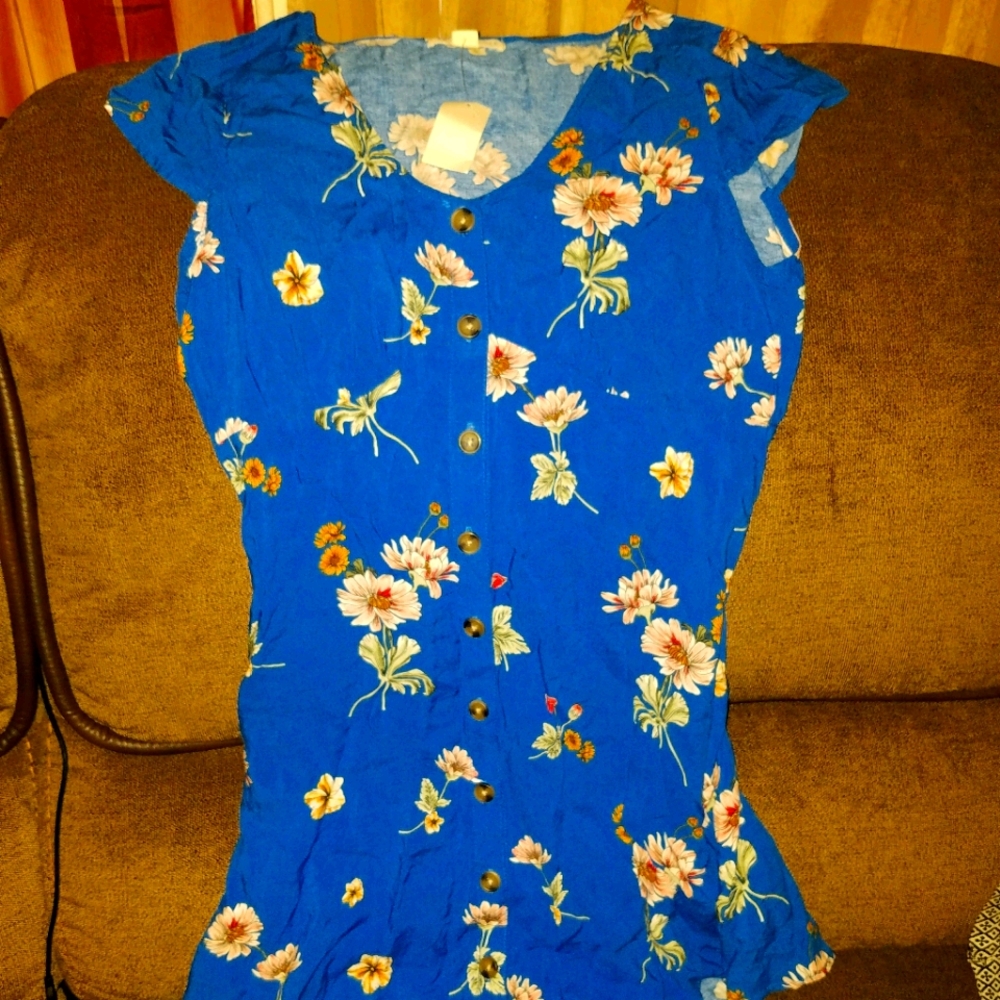 Really cute lightweight dress